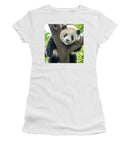 Panda in Tree - Women's T-Shirt