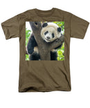 Panda in Tree - Men's T-Shirt  (Regular Fit)
