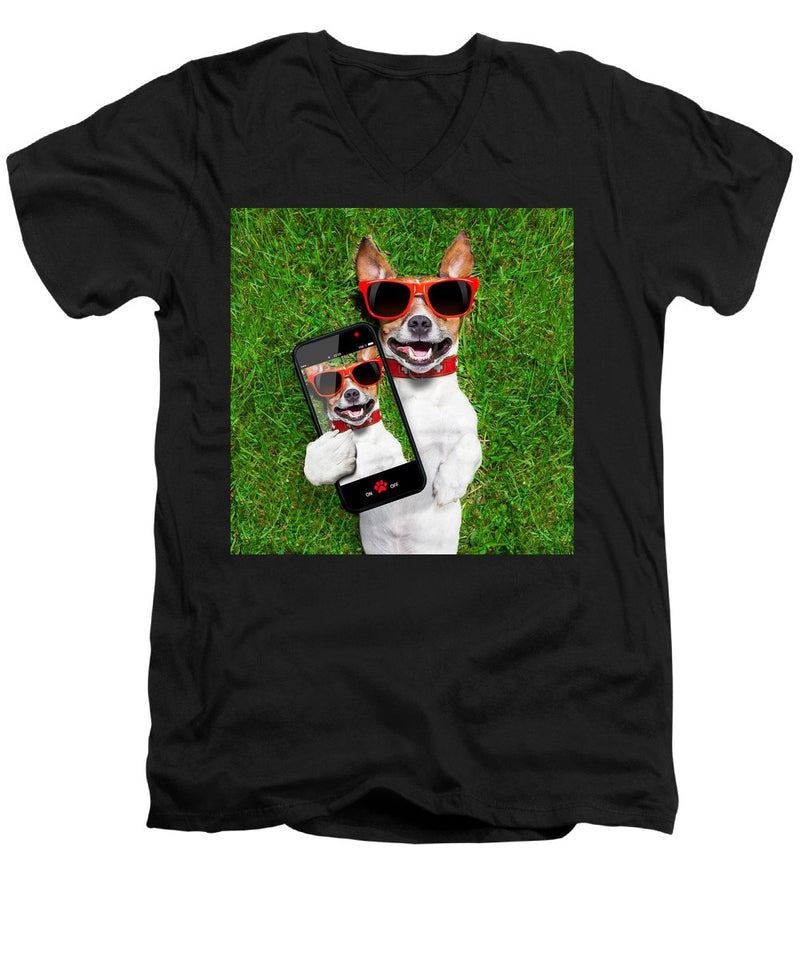 Dog Selfie - Men's V-Neck T-Shirt