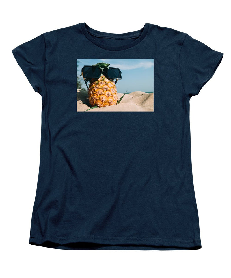 Sunglasses on Pineapple - Women's T-Shirt (Standard Fit)