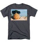Sunglasses on Pineapple - Men's T-Shirt  (Regular Fit)