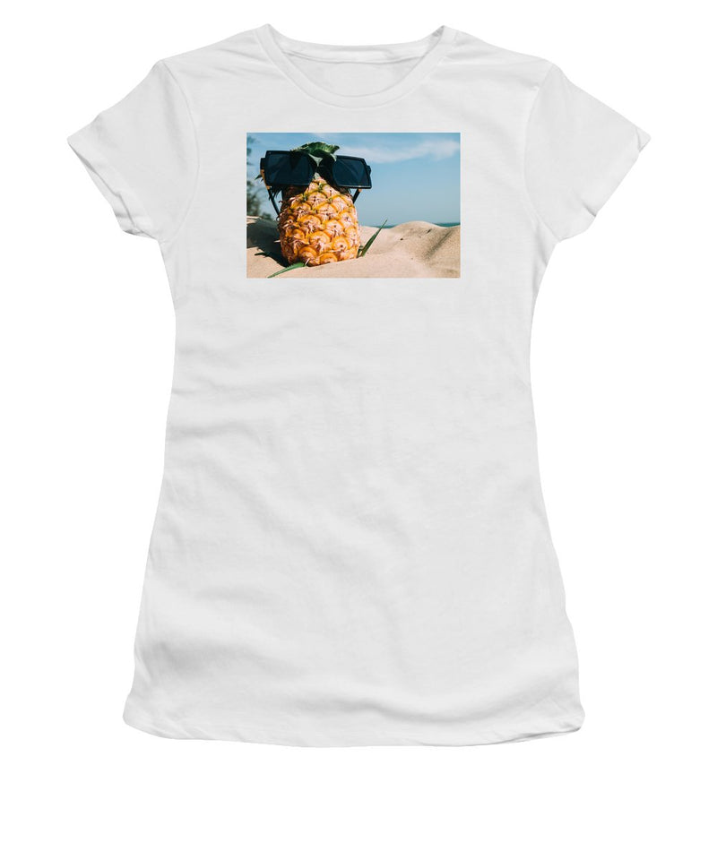 Sunglasses on Pineapple - Women's T-Shirt